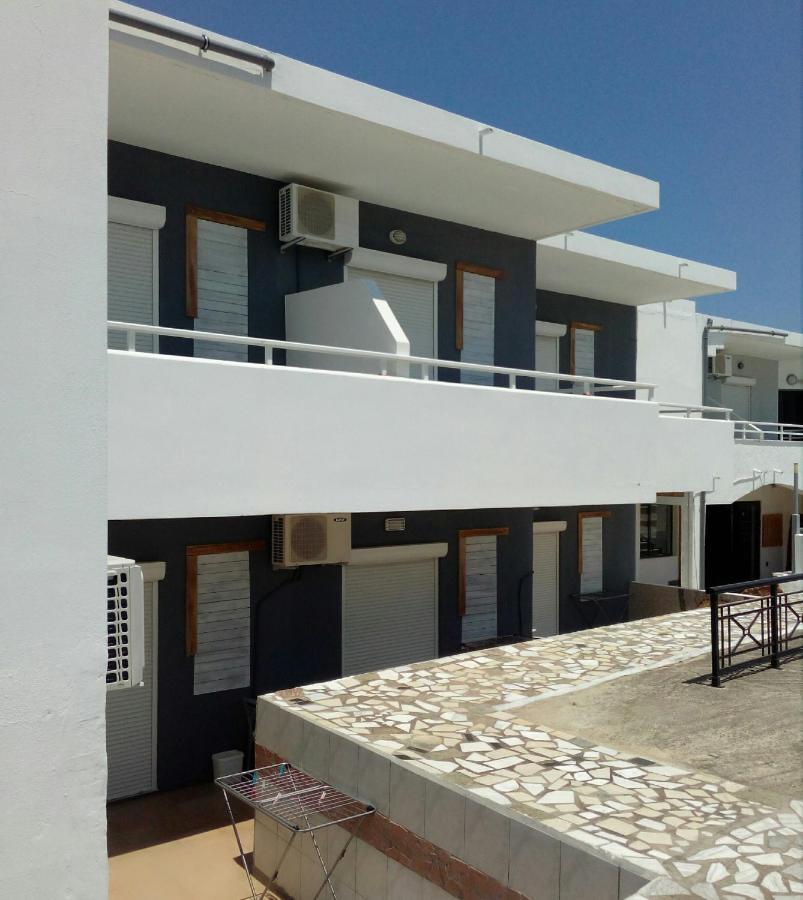 Family House Faliraki Studios Apartments エクステリア 写真