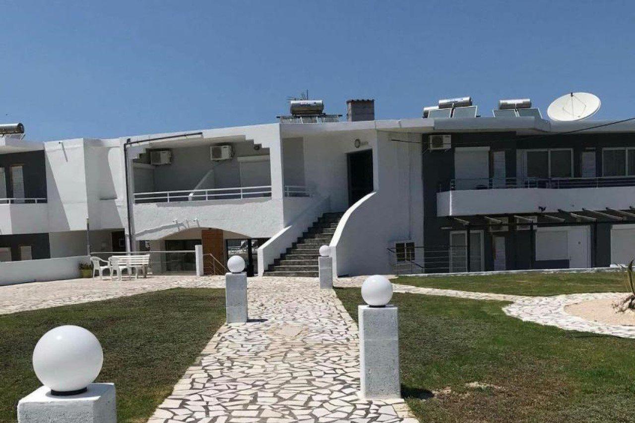 Family House Faliraki Studios Apartments エクステリア 写真