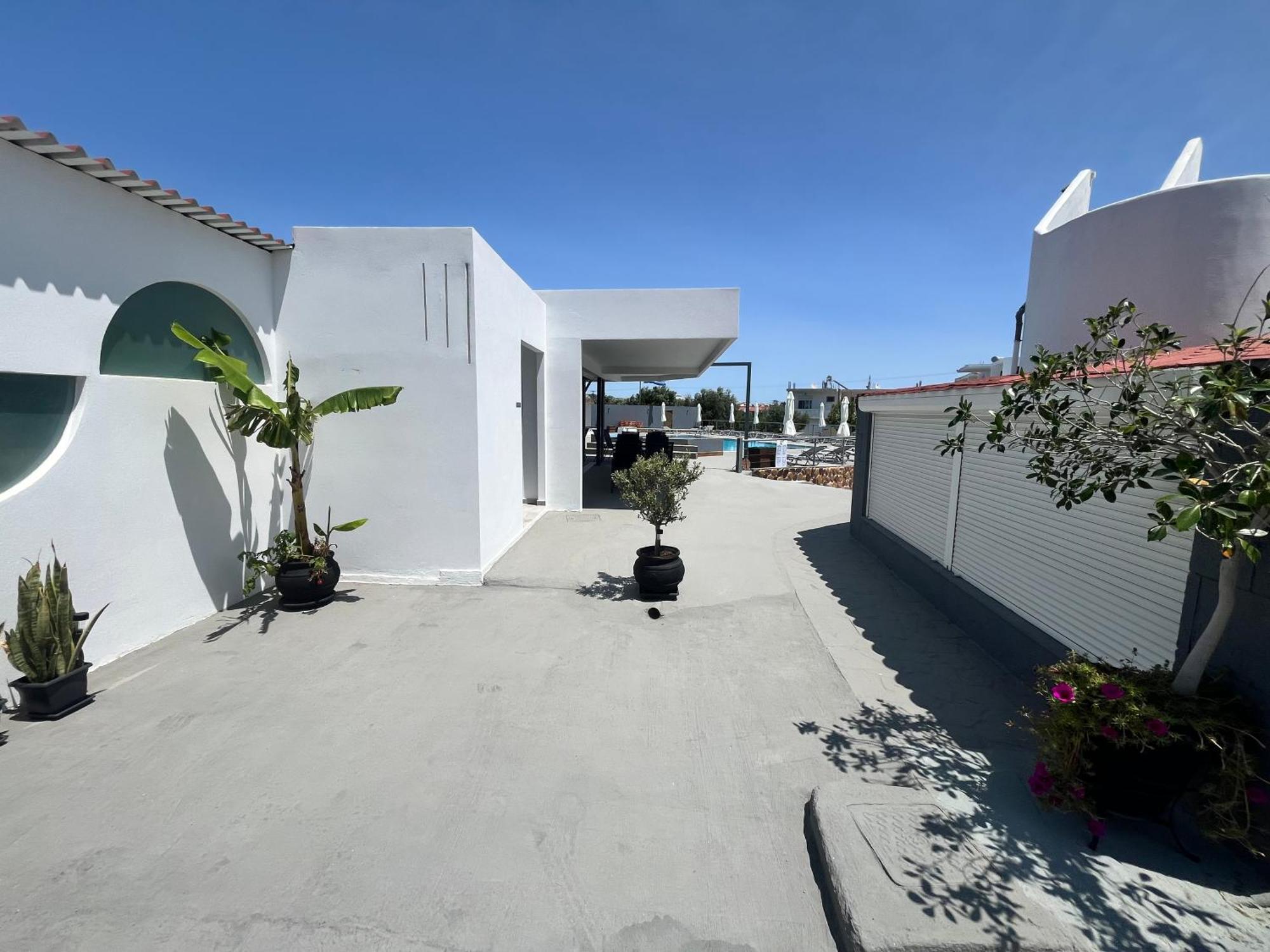 Family House Faliraki Studios Apartments エクステリア 写真